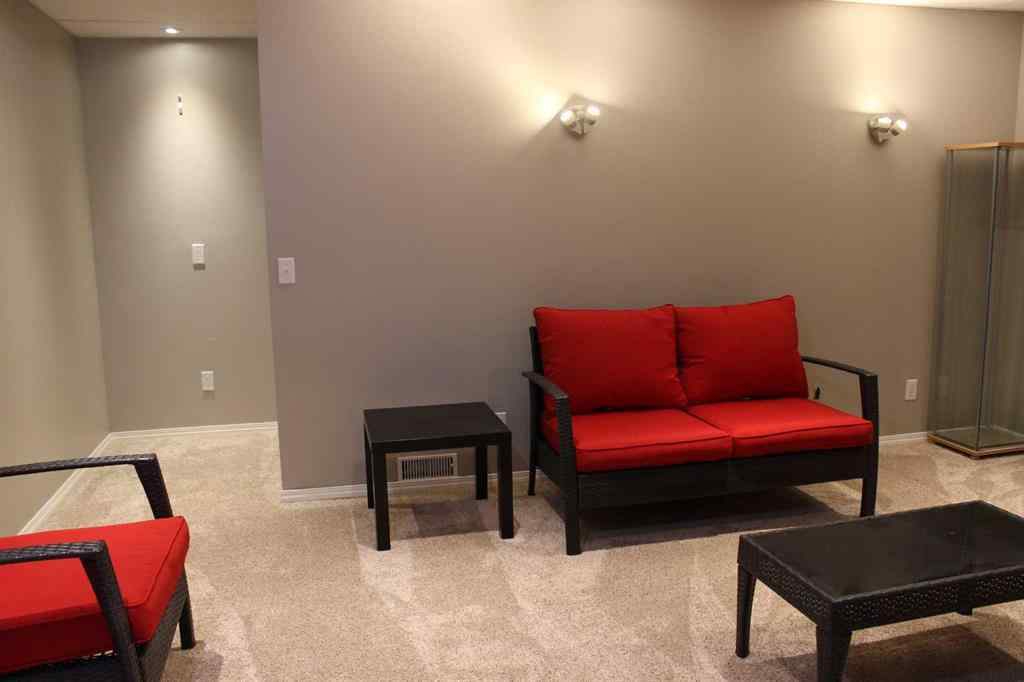 MLS® A2262414 - 64 Tuscany Ridge Green NW in Tuscany Calgary, Residential