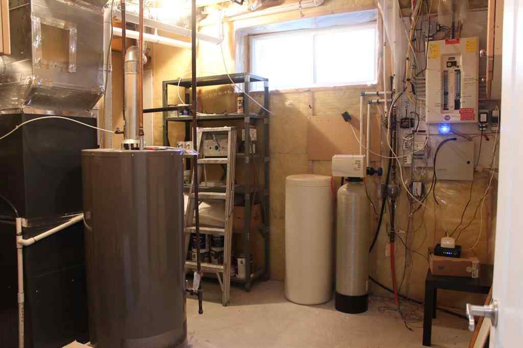 MLS® A2262414 - 64 Tuscany Ridge Green NW in Tuscany Calgary, Residential