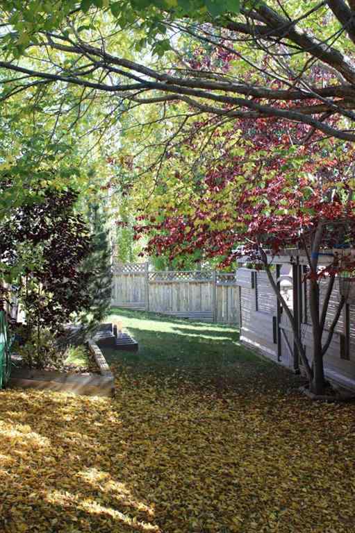 MLS® A2262414 - 64 Tuscany Ridge Green NW in Tuscany Calgary, Residential