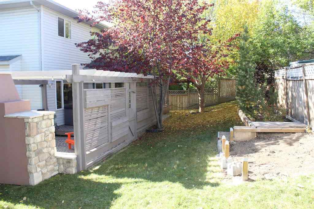 MLS® A2262414 - 64 Tuscany Ridge Green NW in Tuscany Calgary, Residential