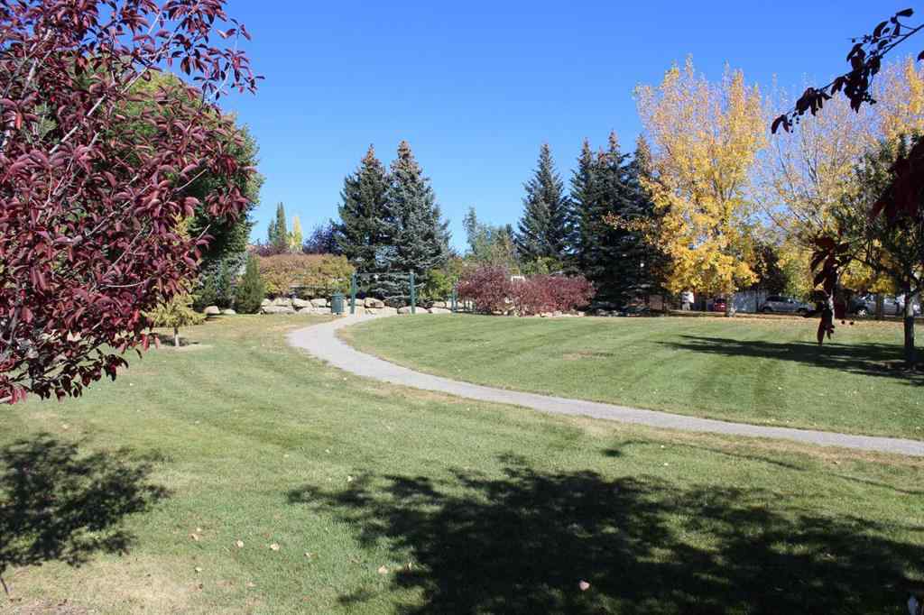 MLS® A2262414 - 64 Tuscany Ridge Green NW in Tuscany Calgary, Residential