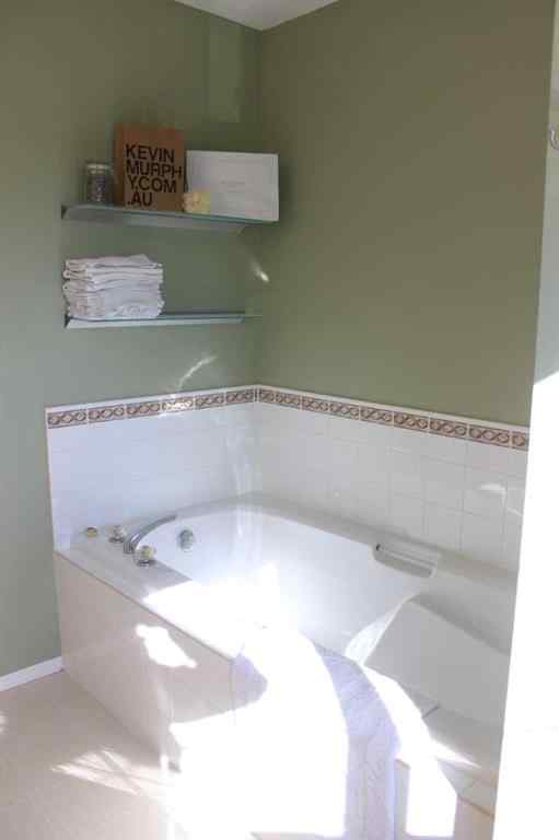 MLS® A2262414 - 64 Tuscany Ridge Green NW in Tuscany Calgary, Residential