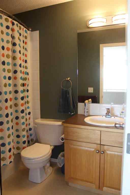 MLS® A2262414 - 64 Tuscany Ridge Green NW in Tuscany Calgary, Residential