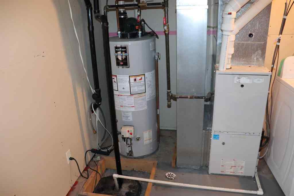 MLS® A2262415 - Unit #4 624 41 Street   in NONE Edson, Residential