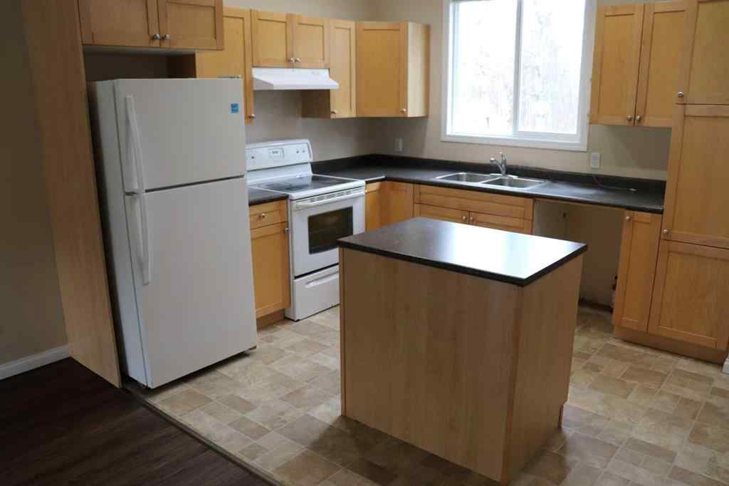 MLS® A2262415 - Unit #4 624 41 Street   in NONE Edson, Residential