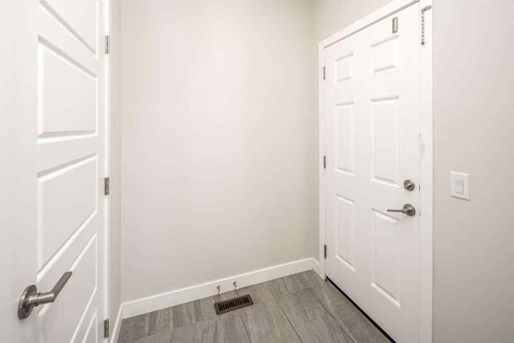 MLS® A2262423 - 70 Evanscrest Road NW in Evanston Calgary, Residential