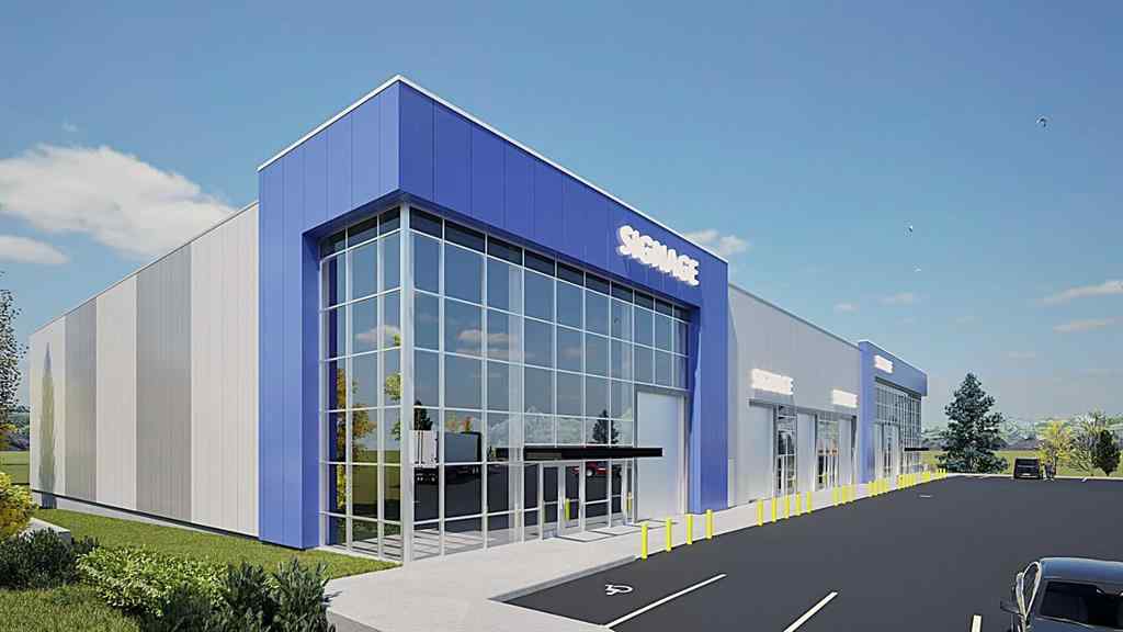 MLS® A2262424 - 12416 Barlow Trail NE in Stonegate Landing. Calgary, Commercial