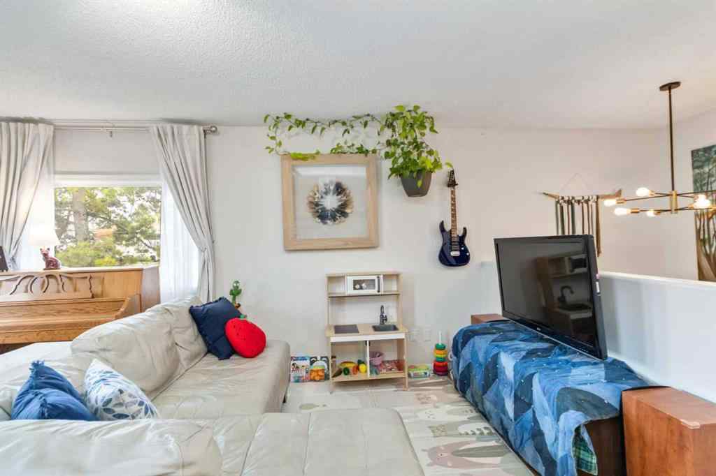 MLS® A2262427 - 104 Sifton Avenue  in Thickwood Fort McMurray, Residential