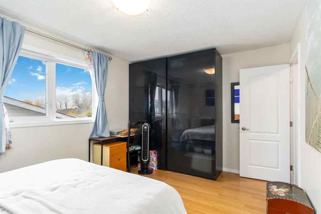 MLS® A2262427 - 104 Sifton Avenue  in Thickwood Fort McMurray, Residential
