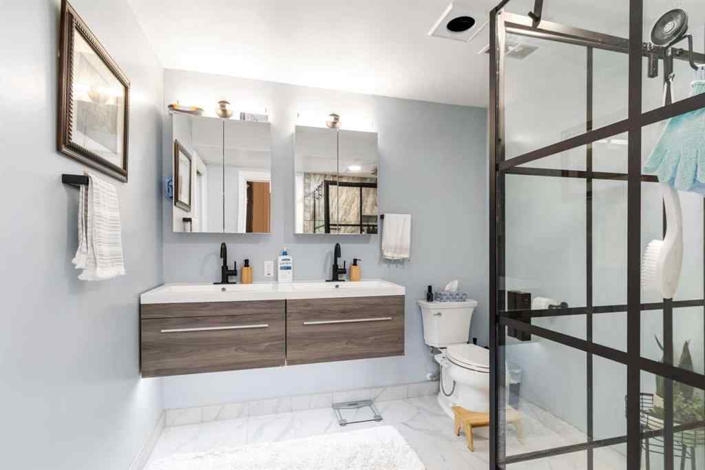 MLS® A2262427 - 104 Sifton Avenue  in Thickwood Fort McMurray, Residential