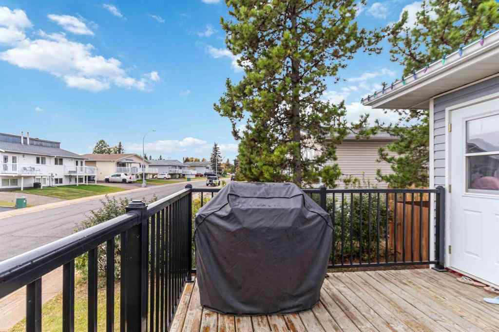 MLS® A2262427 - 104 Sifton Avenue  in Thickwood Fort McMurray, Residential