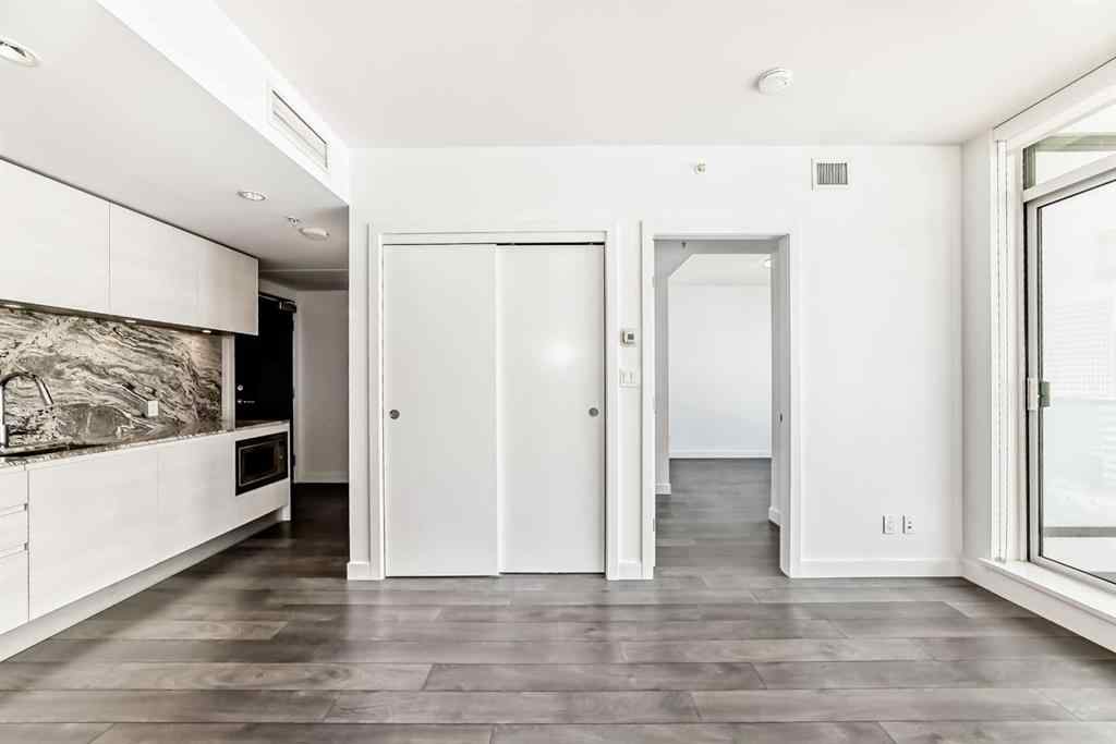 MLS® A2262429 - Unit #2003 310 12 Avenue SW in Beltline Calgary, Residential