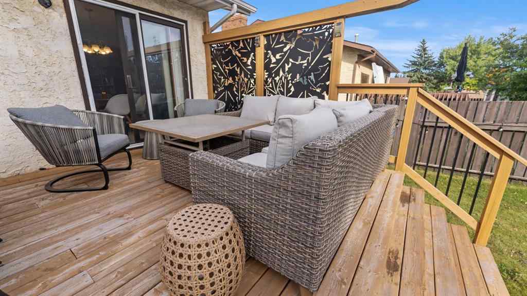 MLS® A2262430 - 6107 36 Avenue  in Grandview Camrose, Residential