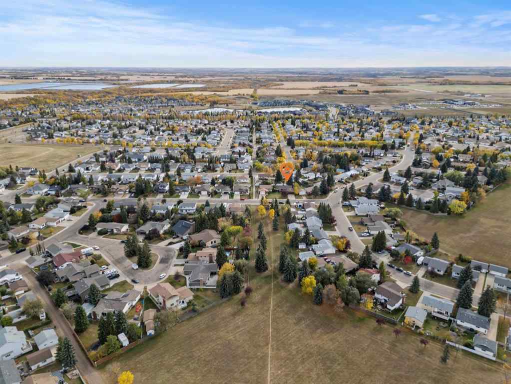 MLS® A2262430 - 6107 36 Avenue  in Grandview Camrose, Residential