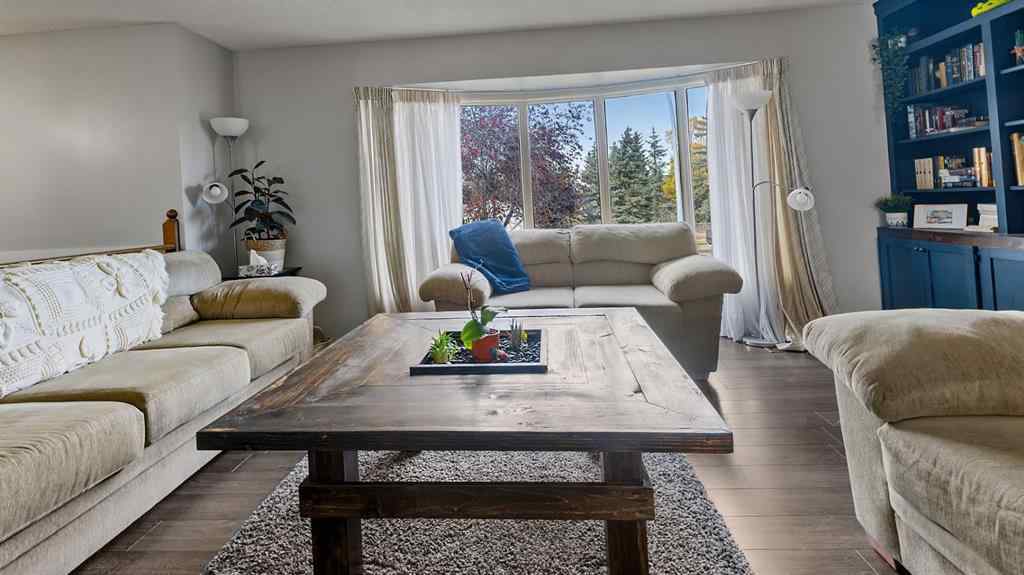 MLS® A2262430 - 6107 36 Avenue  in Grandview Camrose, Residential