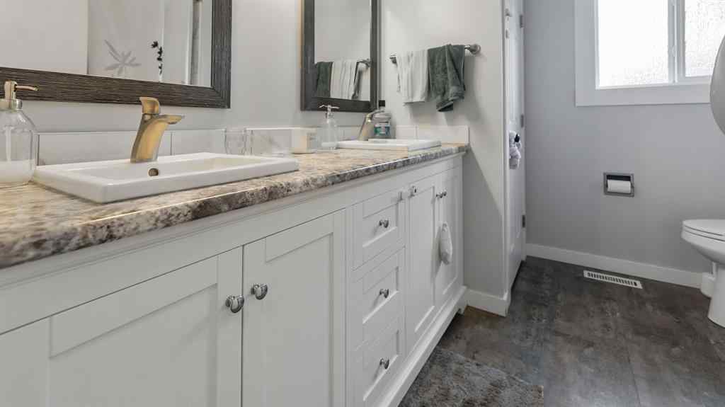 MLS® A2262430 - 6107 36 Avenue  in Grandview Camrose, Residential