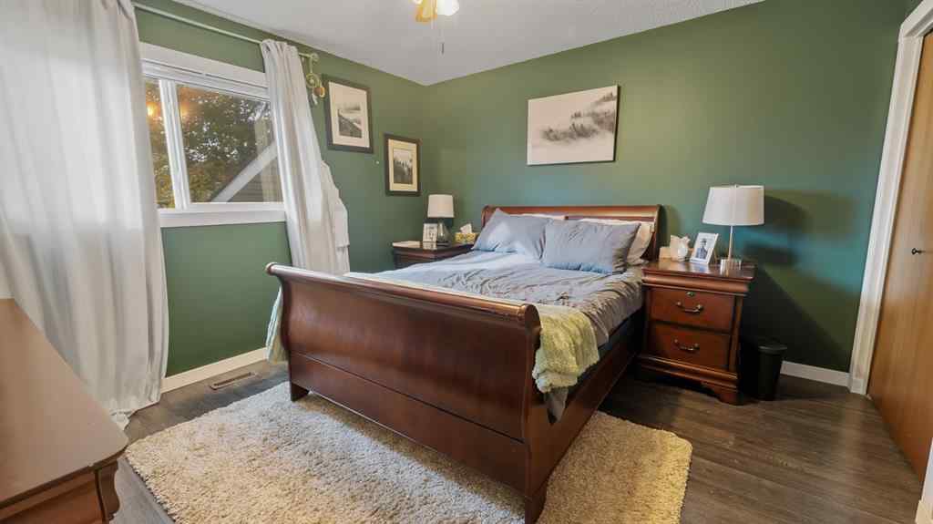 MLS® A2262430 - 6107 36 Avenue  in Grandview Camrose, Residential