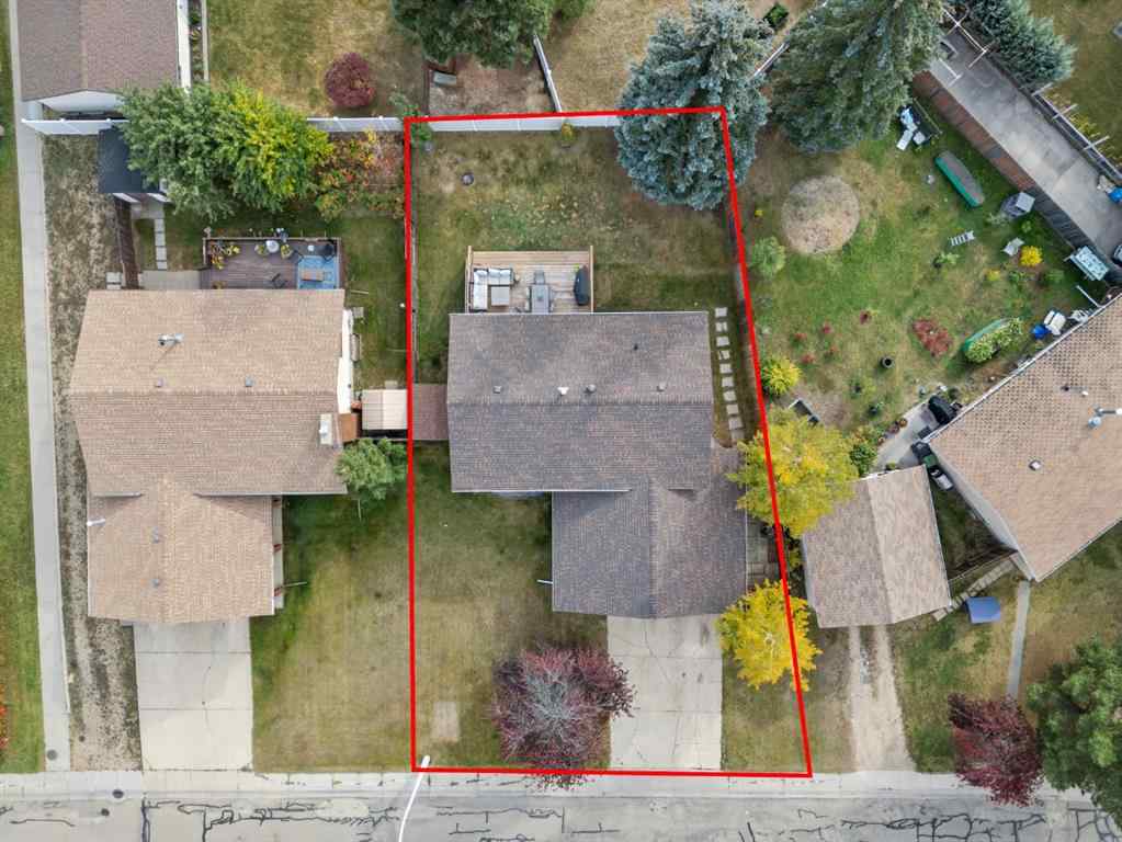 MLS® A2262430 - 6107 36 Avenue  in Grandview Camrose, Residential