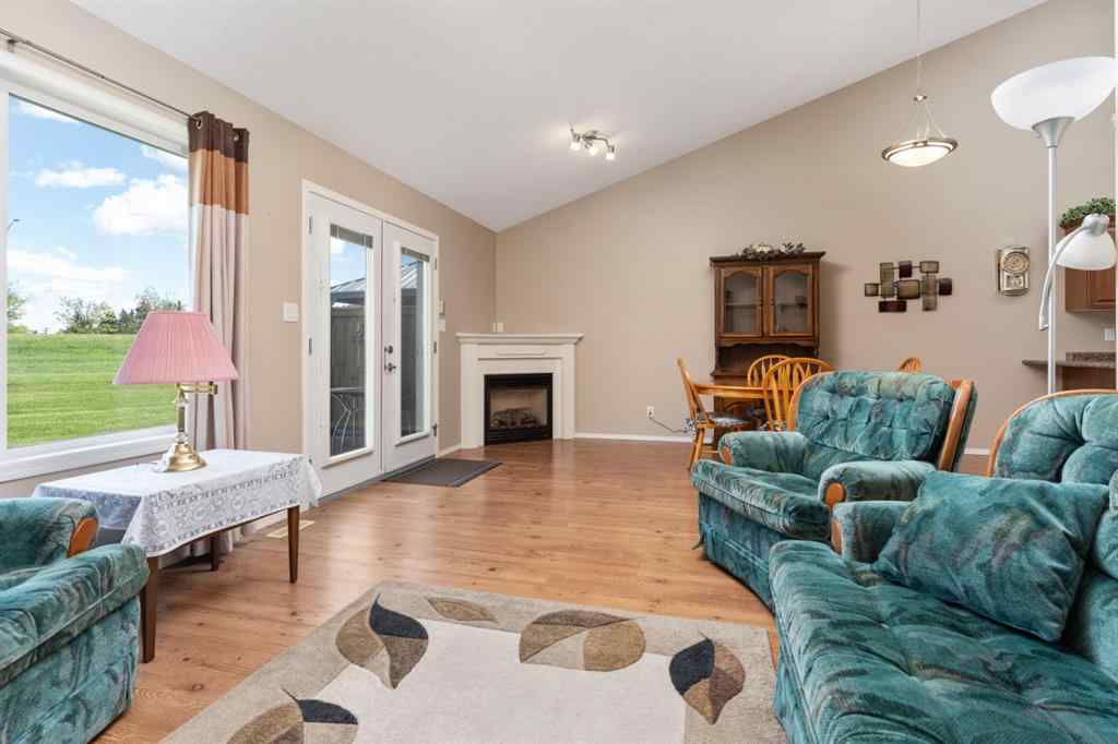 MLS® A2262433 - Unit #18A 4539 69 Street  in Westpark Camrose, Residential