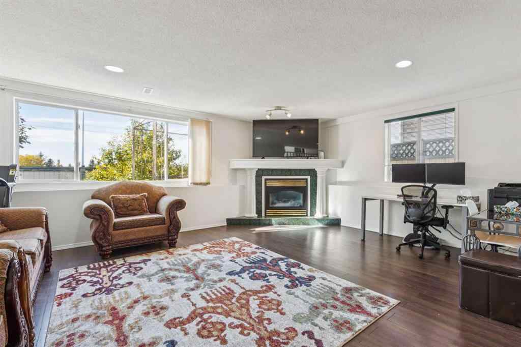 MLS® A2262435 - 132 San Diego Green NE in Monterey Park Calgary, Residential