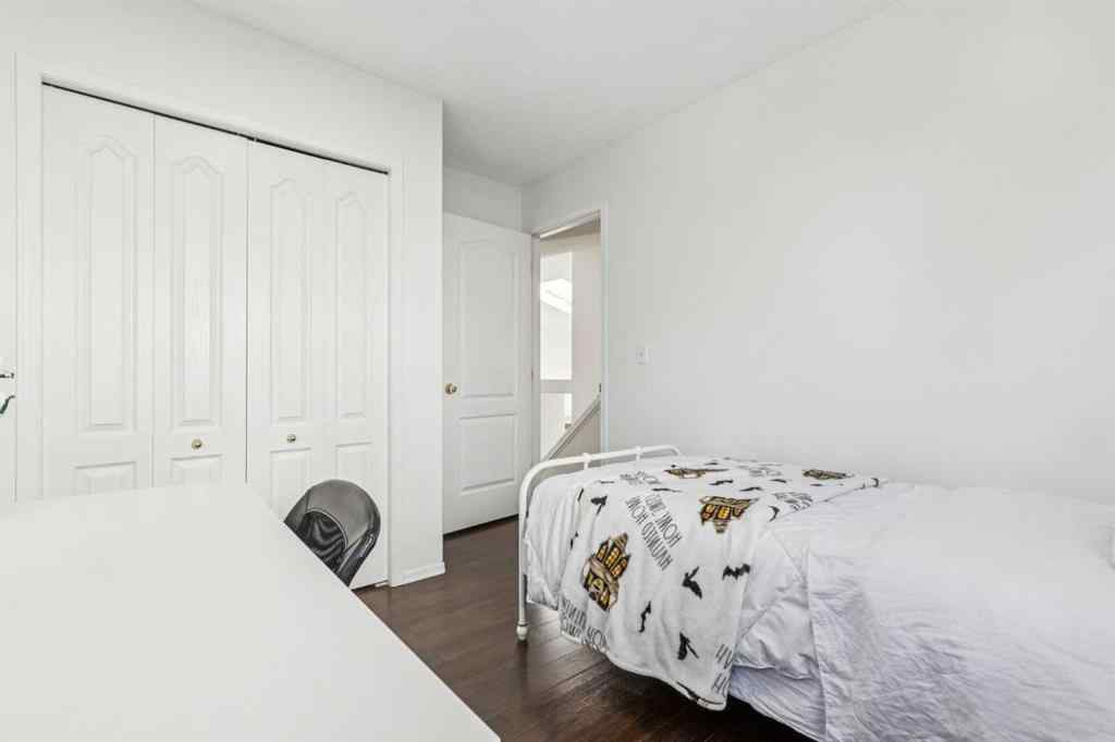 MLS® A2262435 - 132 San Diego Green NE in Monterey Park Calgary, Residential