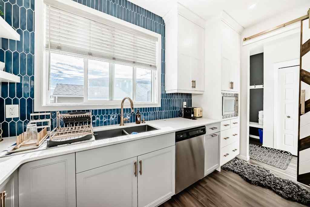 MLS® A2262439 - 689 Livingston Way NE in Livingston Calgary, Residential