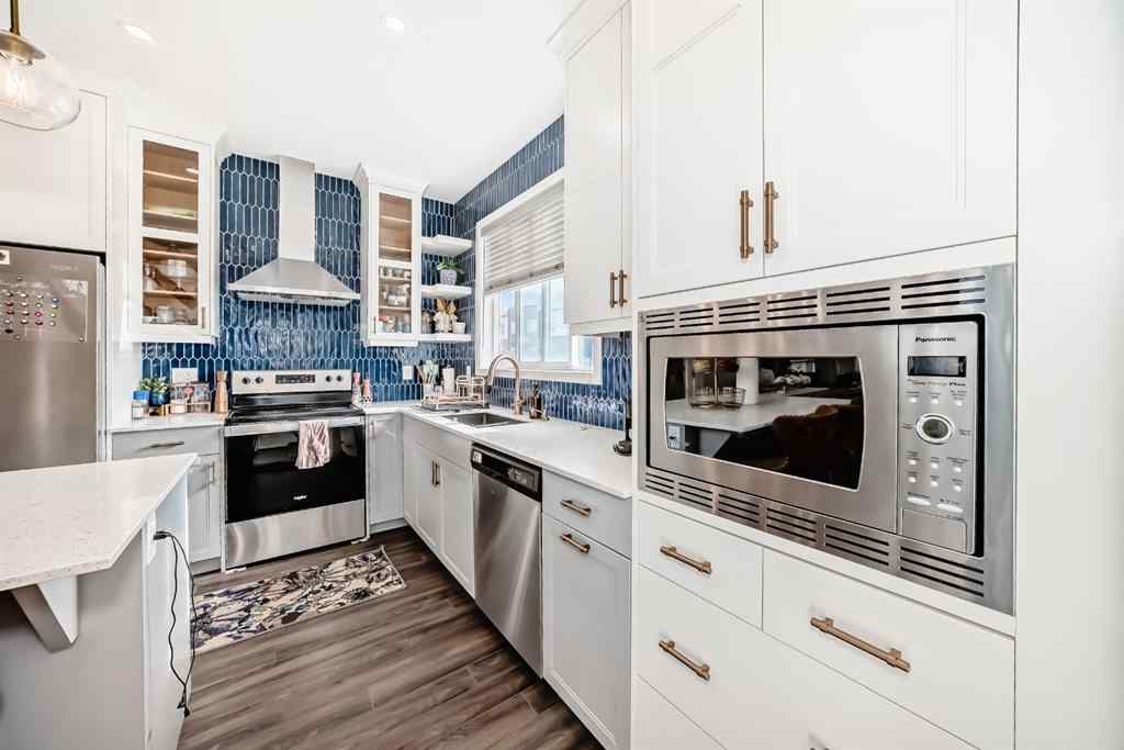 MLS® A2262439 - 689 Livingston Way NE in Livingston Calgary, Residential