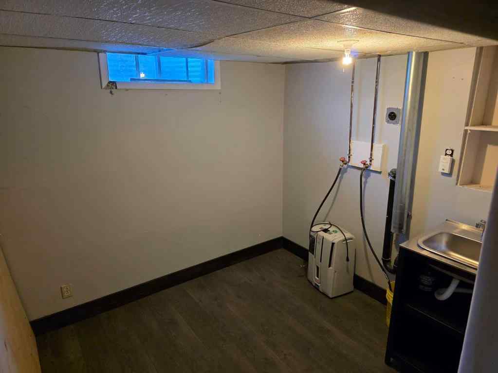 MLS® A2262440 - 5033 48 Street  in Sedgewick Sedgewick, Residential