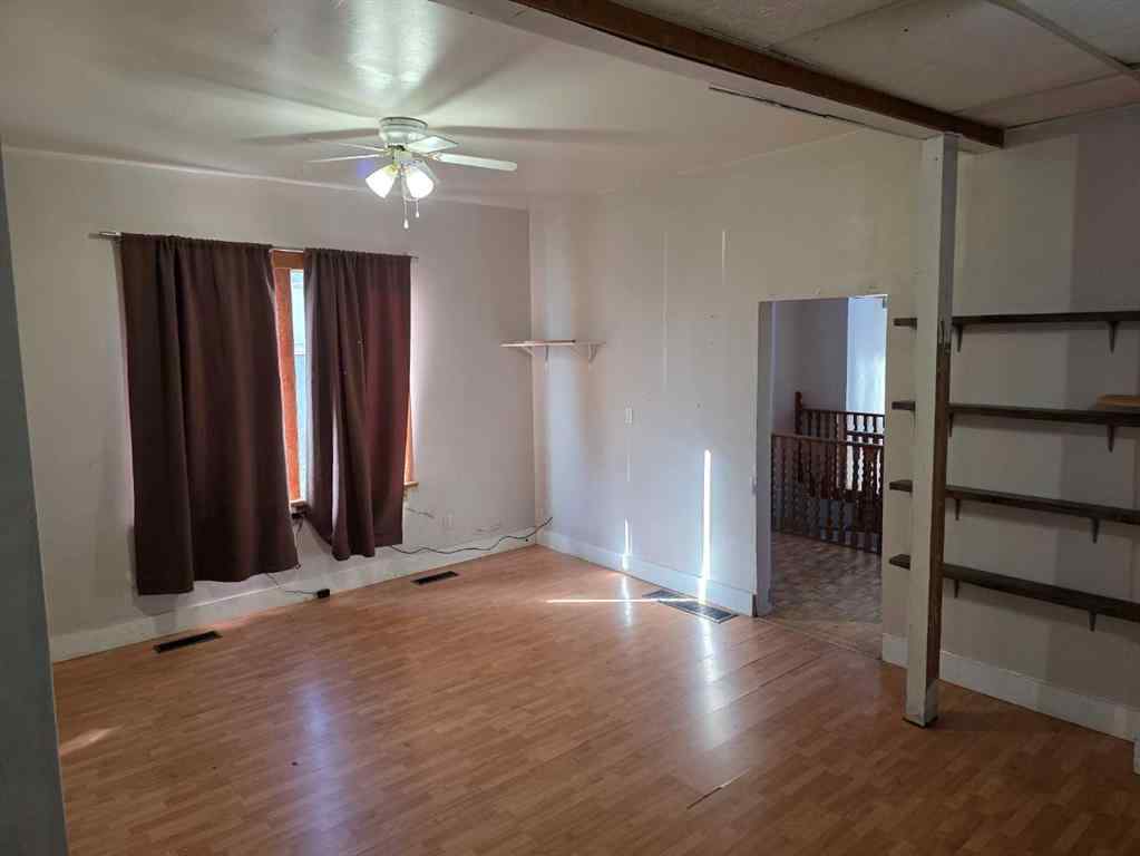 MLS® A2262440 - 5033 48 Street  in Sedgewick Sedgewick, Residential