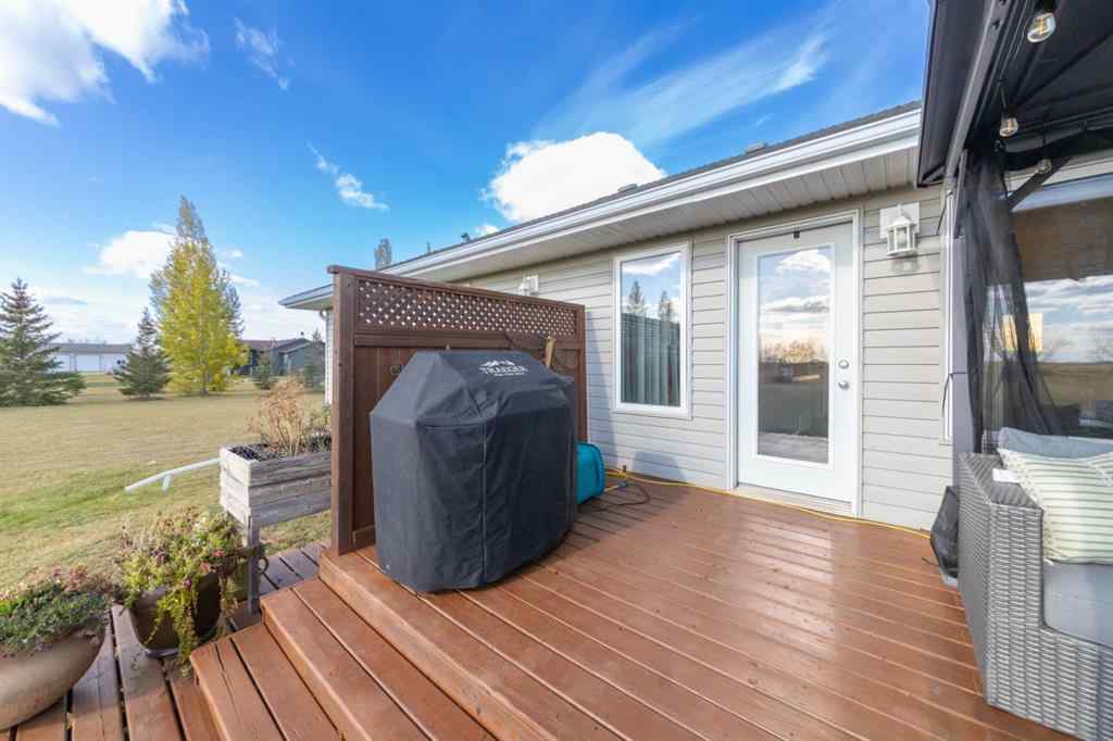 MLS® A2262449 - 85 Willow Drive  in Willow Creek Rural Vermilion River, County of, Residential