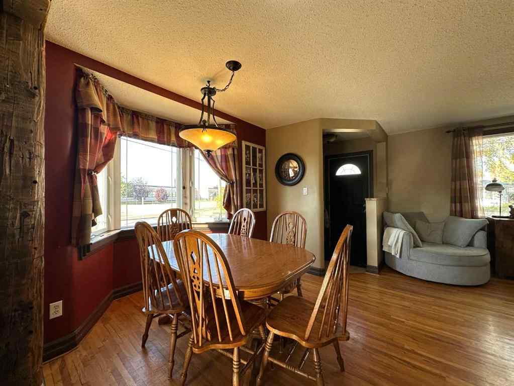 MLS® A2262450 - 5213 49 Avenue  in Central Ponoka Ponoka, Residential