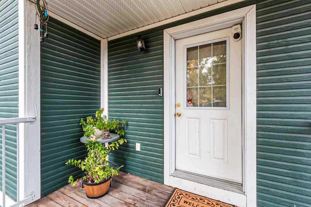 MLS® A2262451 - 2018 24 Avenue  in NONE Didsbury, Residential