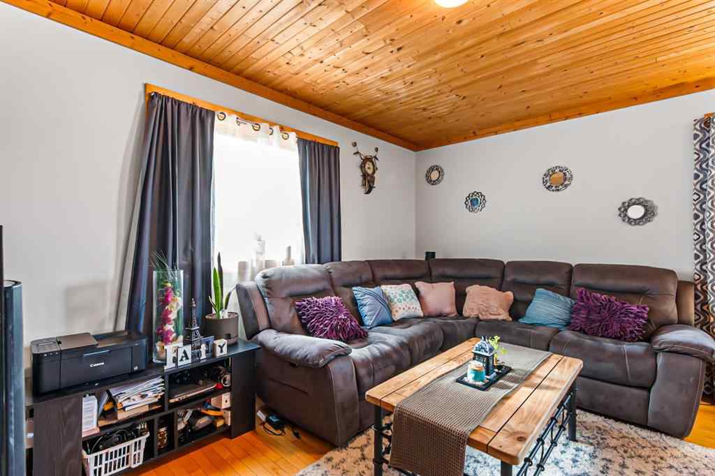 MLS® A2262451 - 2018 24 Avenue  in NONE Didsbury, Residential