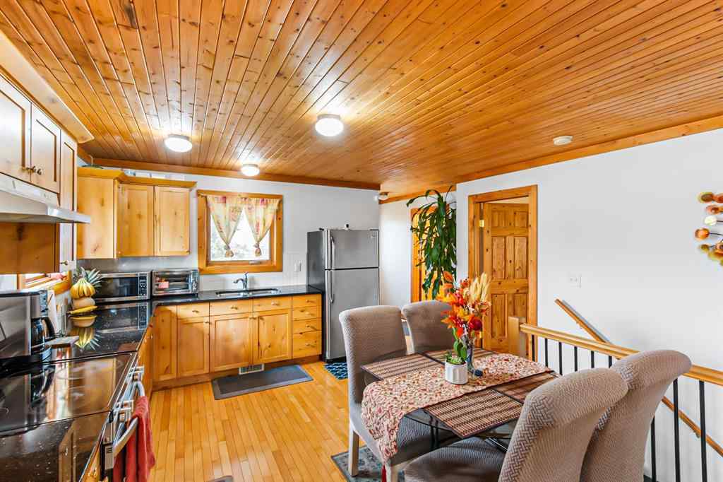 MLS® A2262451 - 2018 24 Avenue  in NONE Didsbury, Residential