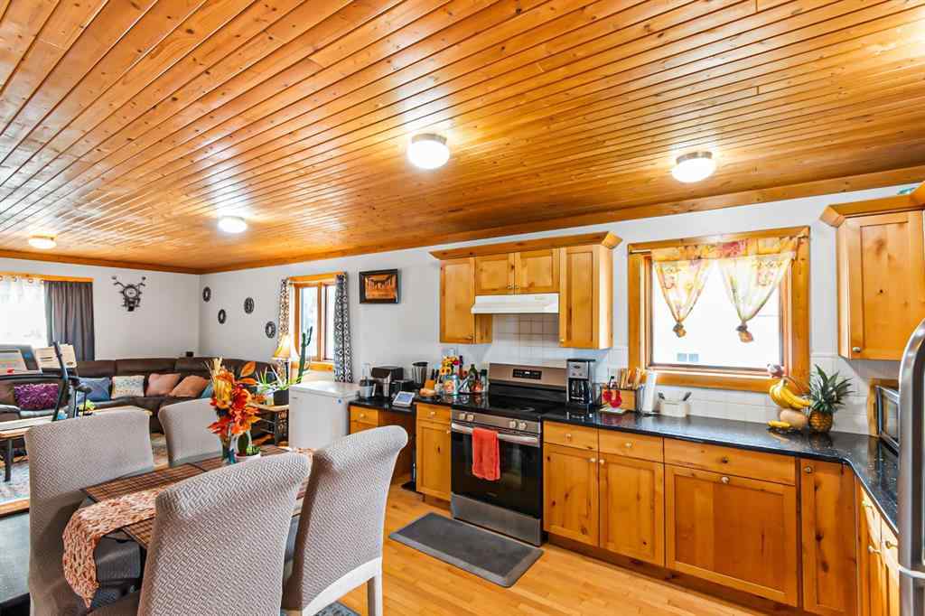 MLS® A2262451 - 2018 24 Avenue  in NONE Didsbury, Residential