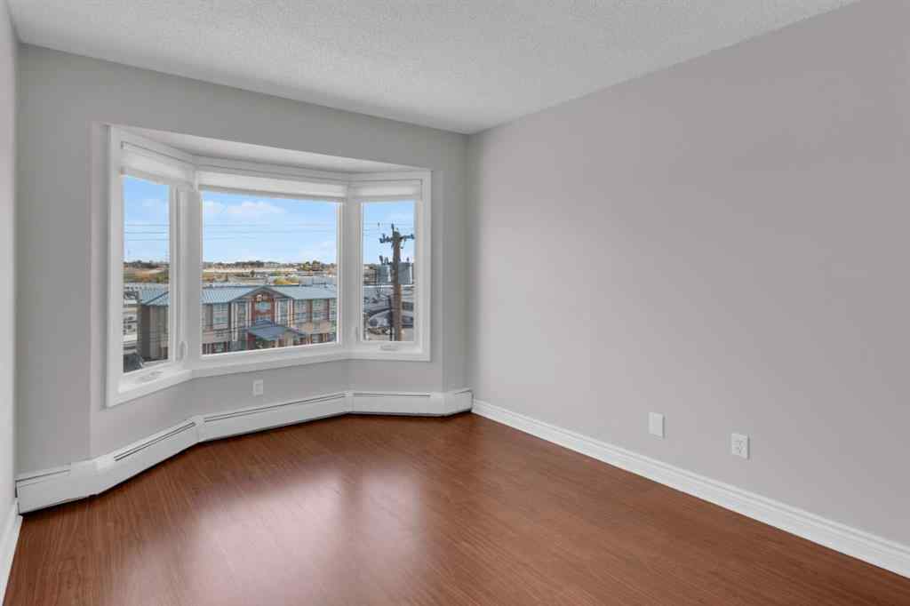 MLS® A2262453 - Unit #204 3606 Erlton Court SW in Parkhill Calgary, Residential