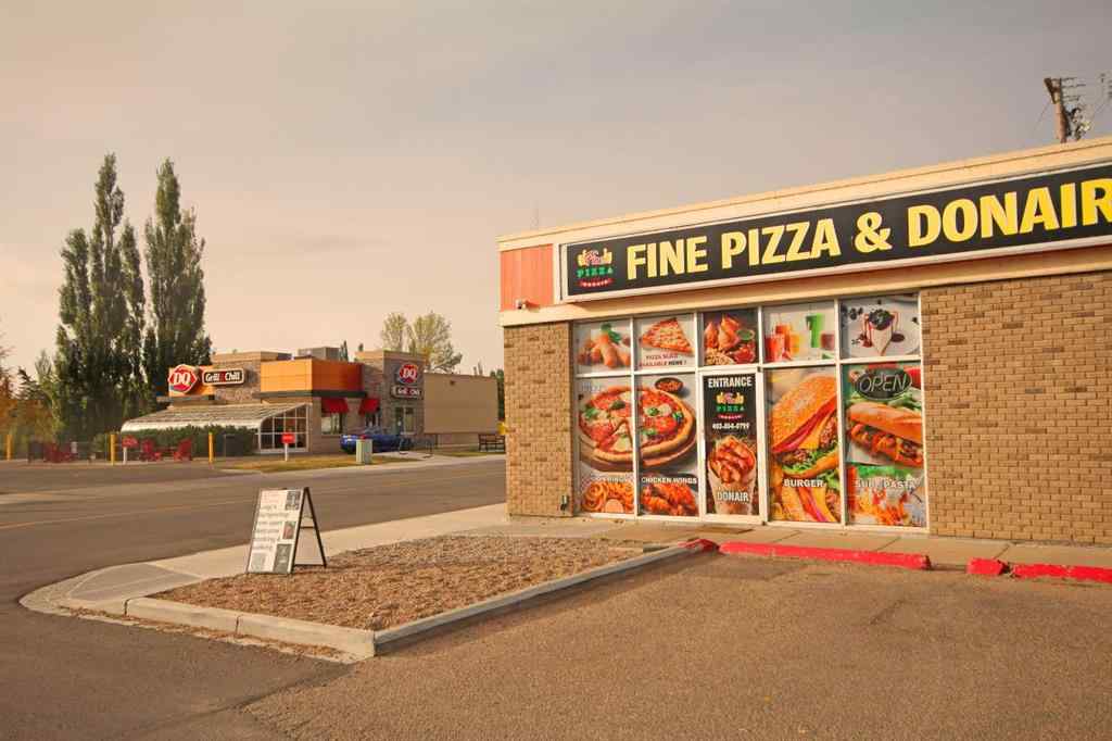 MLS® A2262458 - Unit #1 5004 46 Street  in Downtown Sylvan Lake, Commercial