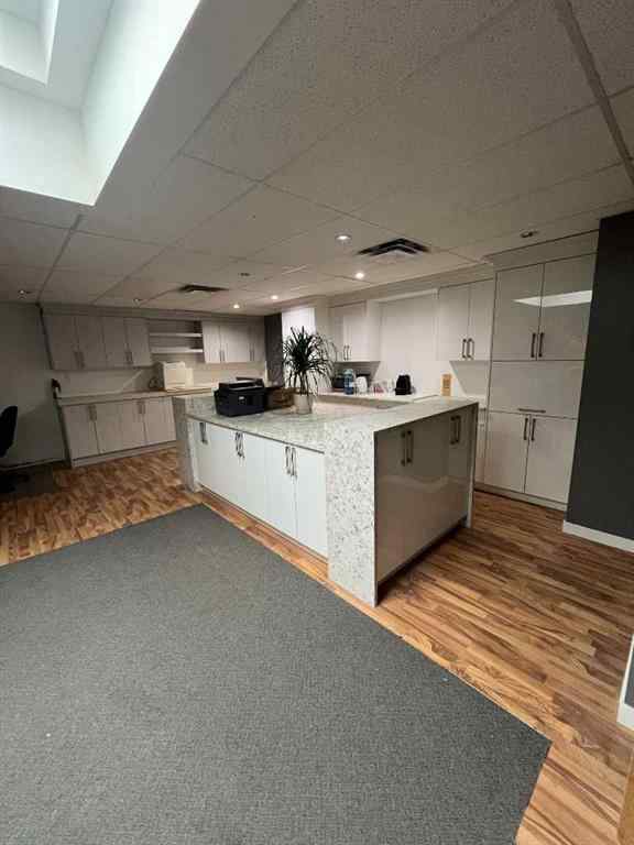 MLS® A2262461 - Unit #11 2235 30 Avenue NE in South Airways Calgary, Commercial