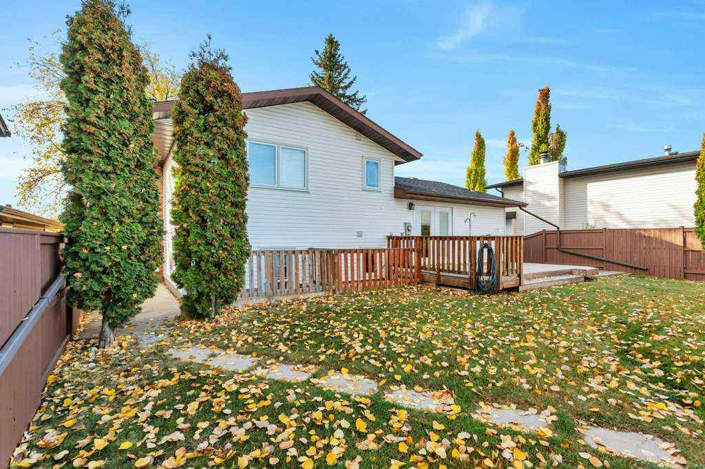 MLS® A2262464 - 7 Nellis Avenue  in Normandeau Red Deer, Residential