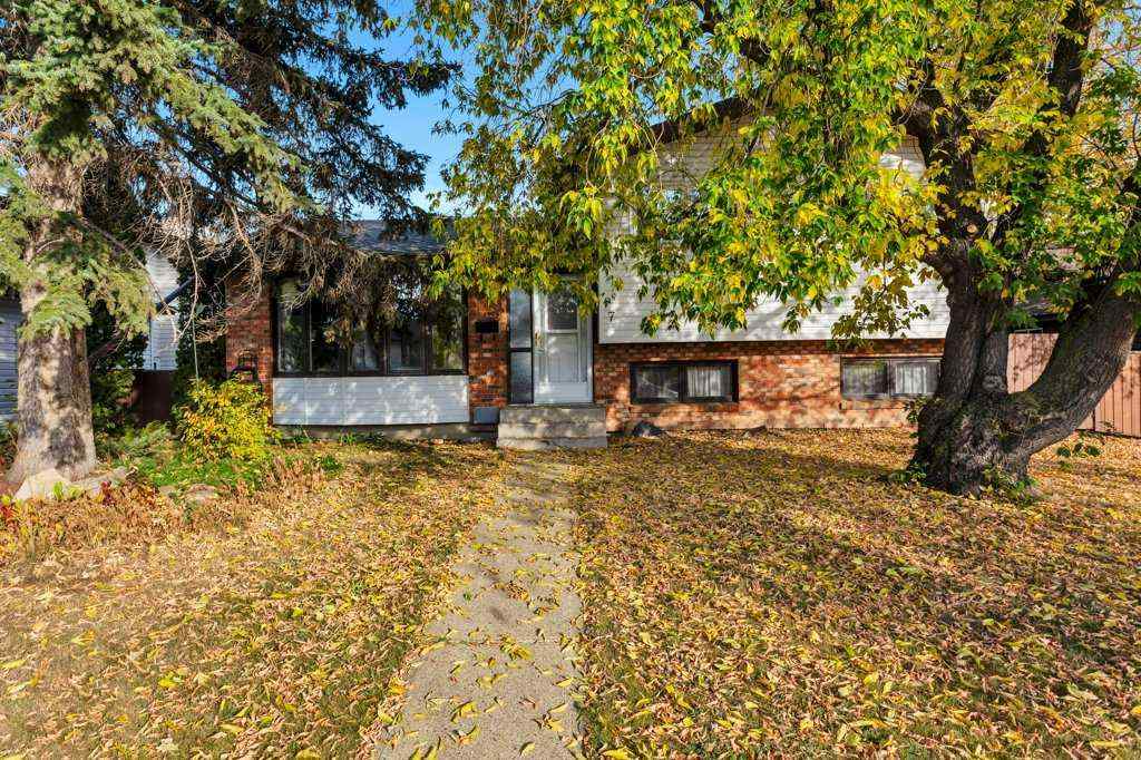 MLS® A2262464 - 7 Nellis Avenue  in Normandeau Red Deer, Residential