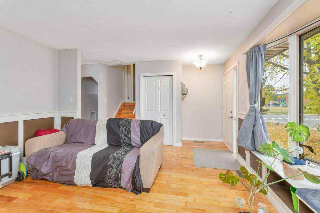 MLS® A2262464 - 7 Nellis Avenue  in Normandeau Red Deer, Residential