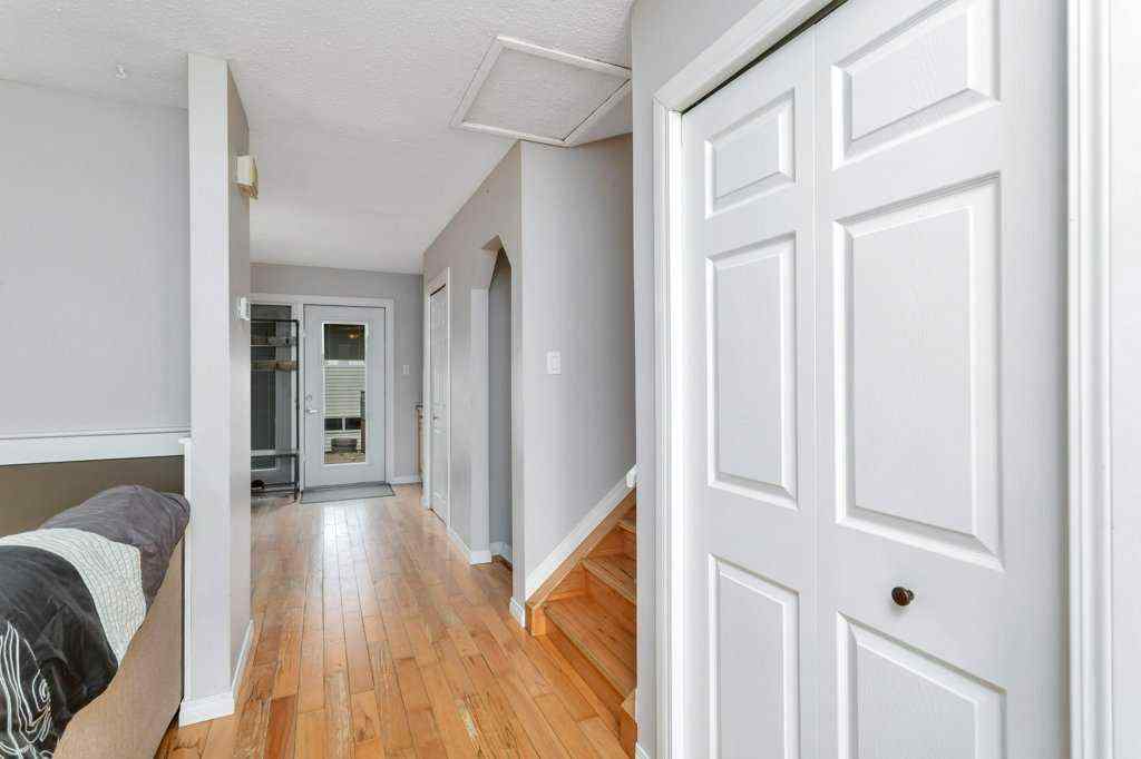 MLS® A2262464 - 7 Nellis Avenue  in Normandeau Red Deer, Residential