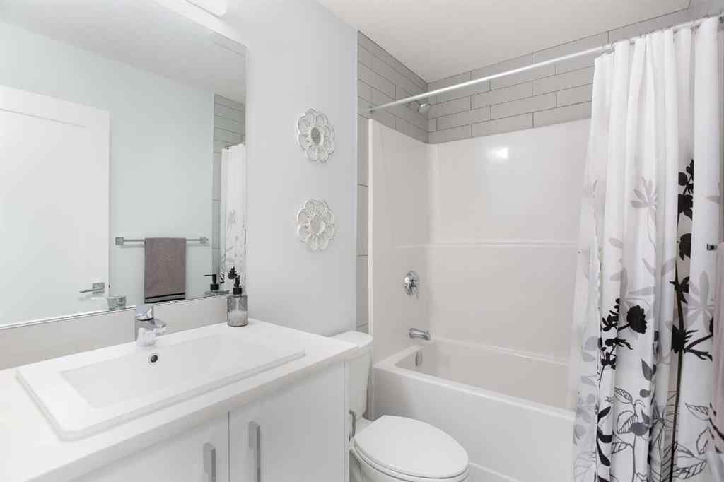 MLS® A2262465 - 340 Chelsea Passage  in Chelsea_CH Chestermere, Residential