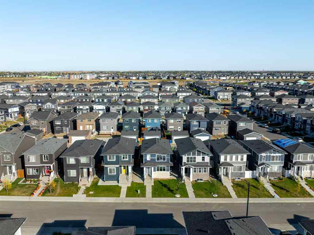 MLS® A2262465 - 340 Chelsea Passage  in Chelsea_CH Chestermere, Residential