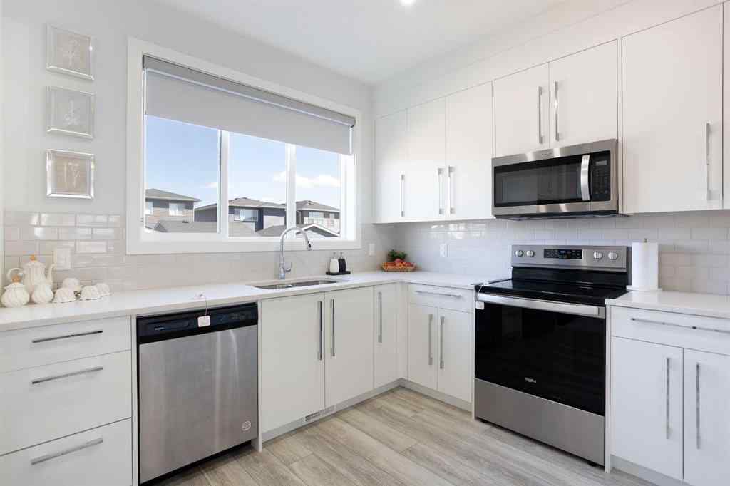 MLS® A2262465 - 340 Chelsea Passage  in Chelsea_CH Chestermere, Residential