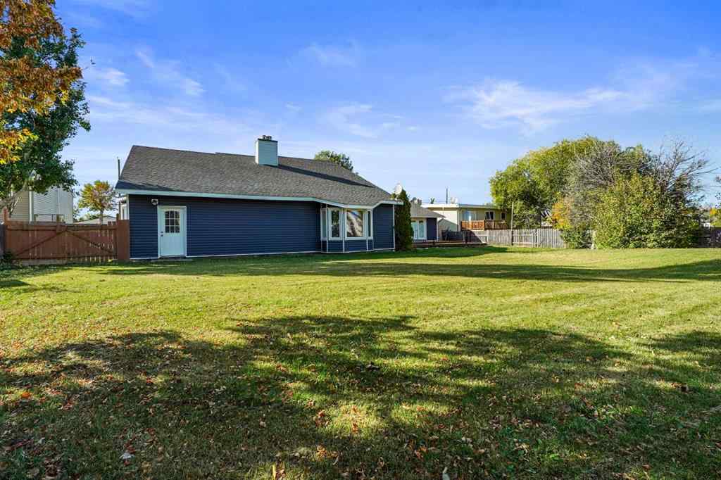 MLS® A2262466 - 121S 100W   in NONE Raymond, Residential