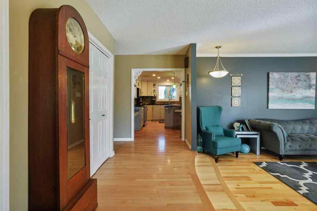 MLS® A2262466 - 121S 100W   in NONE Raymond, Residential