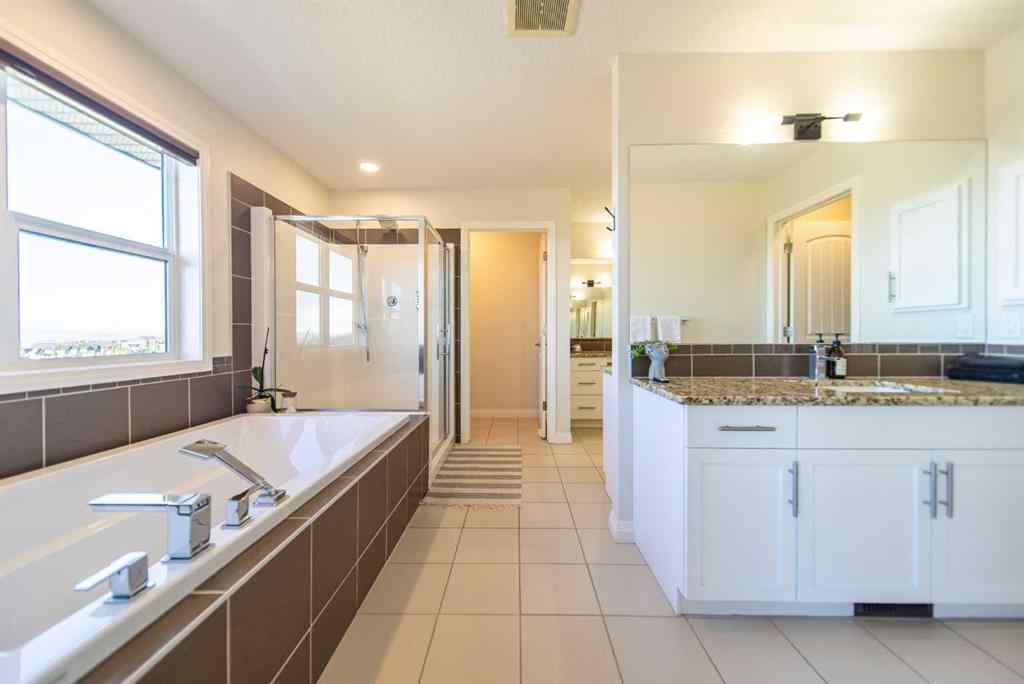 MLS® A2262469 - 27 Sunset Park  in Sunset Ridge Cochrane, Residential