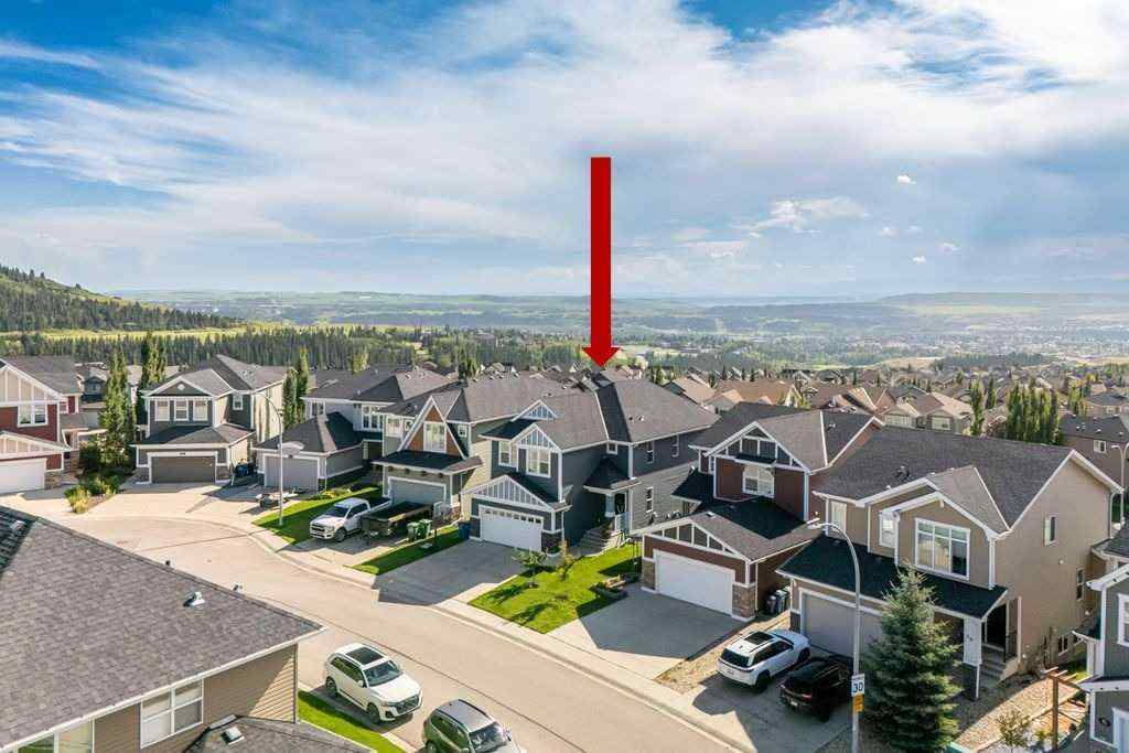 MLS® A2262469 - 27 Sunset Park  in Sunset Ridge Cochrane, Residential