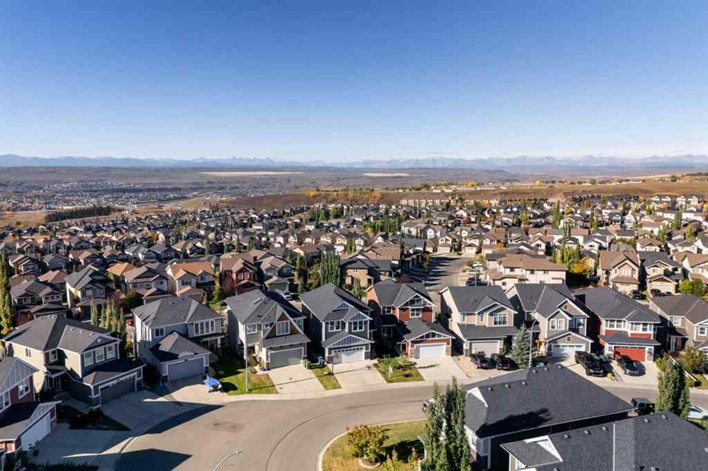 MLS® A2262469 - 27 Sunset Park  in Sunset Ridge Cochrane, Residential